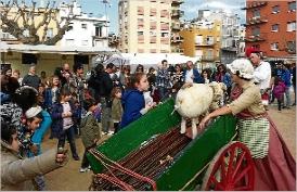 El Mercat del Brunyol de Sant Feliu bat un rècord de vendes amb 300 quilos