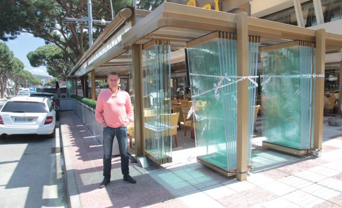 Conflicte per la terrassa precintada d’un restaurant a Platja d’Aro